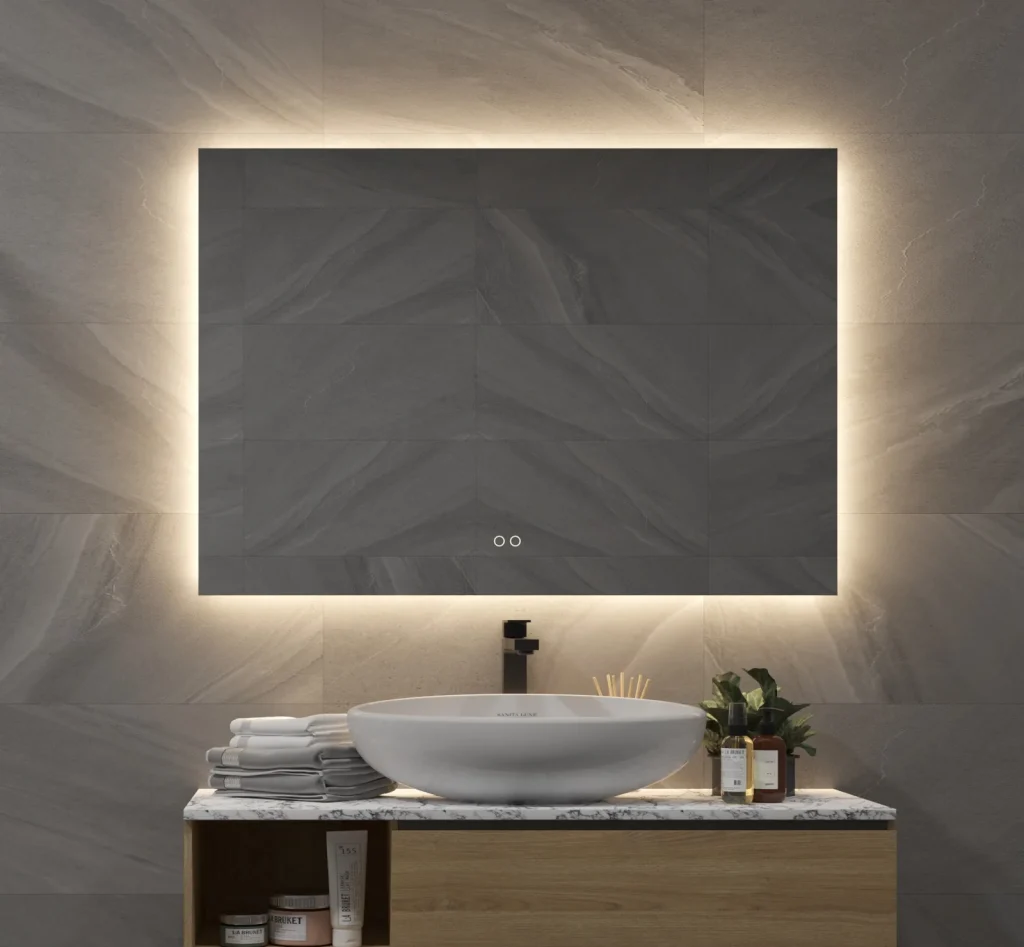Spejl med baggrundsbelysning lysstyring og antidug 80x70 cm